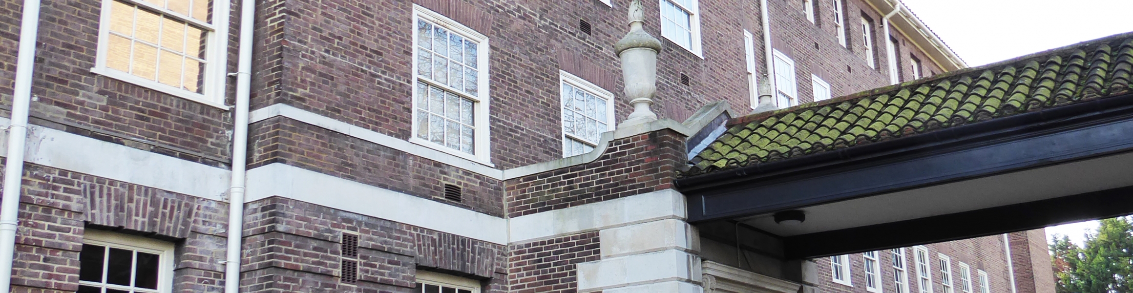 Sir Giles Gilbert Scott Building, Putney Savoy Construction